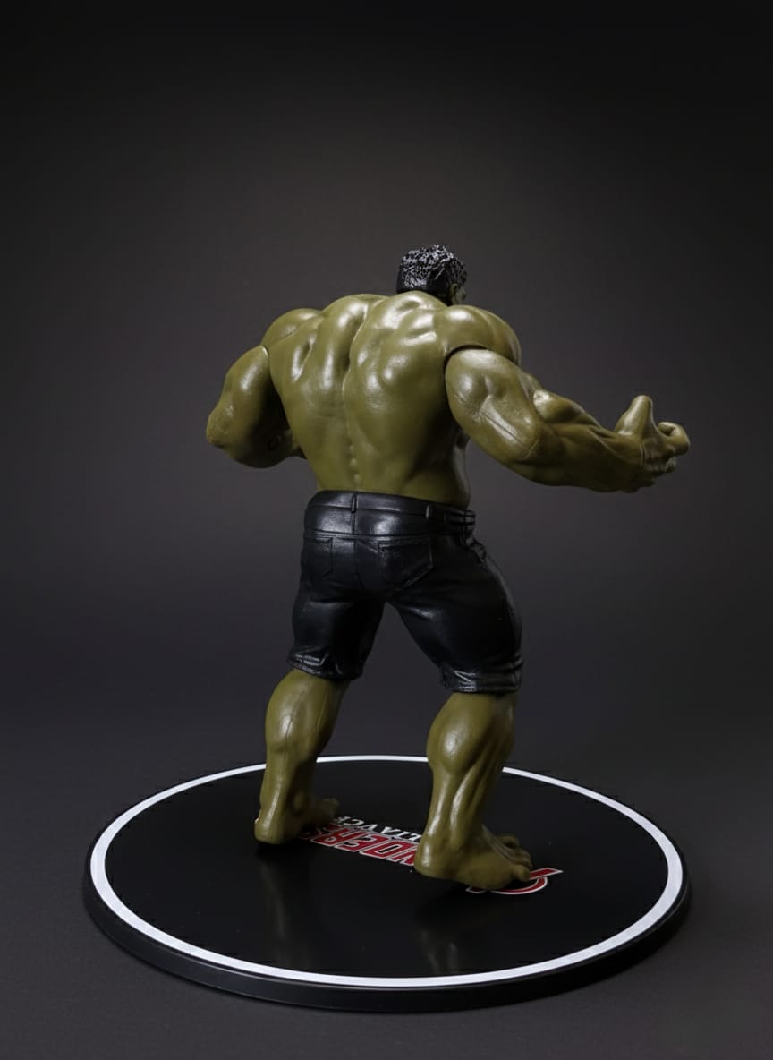 MARVEL HULK ACTION FIGURE