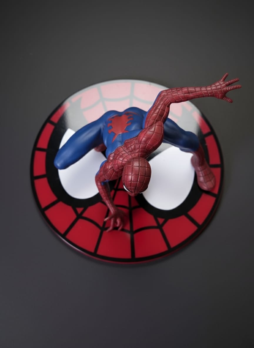 CLASSIC SPIDER MAN ACTION FIGURE