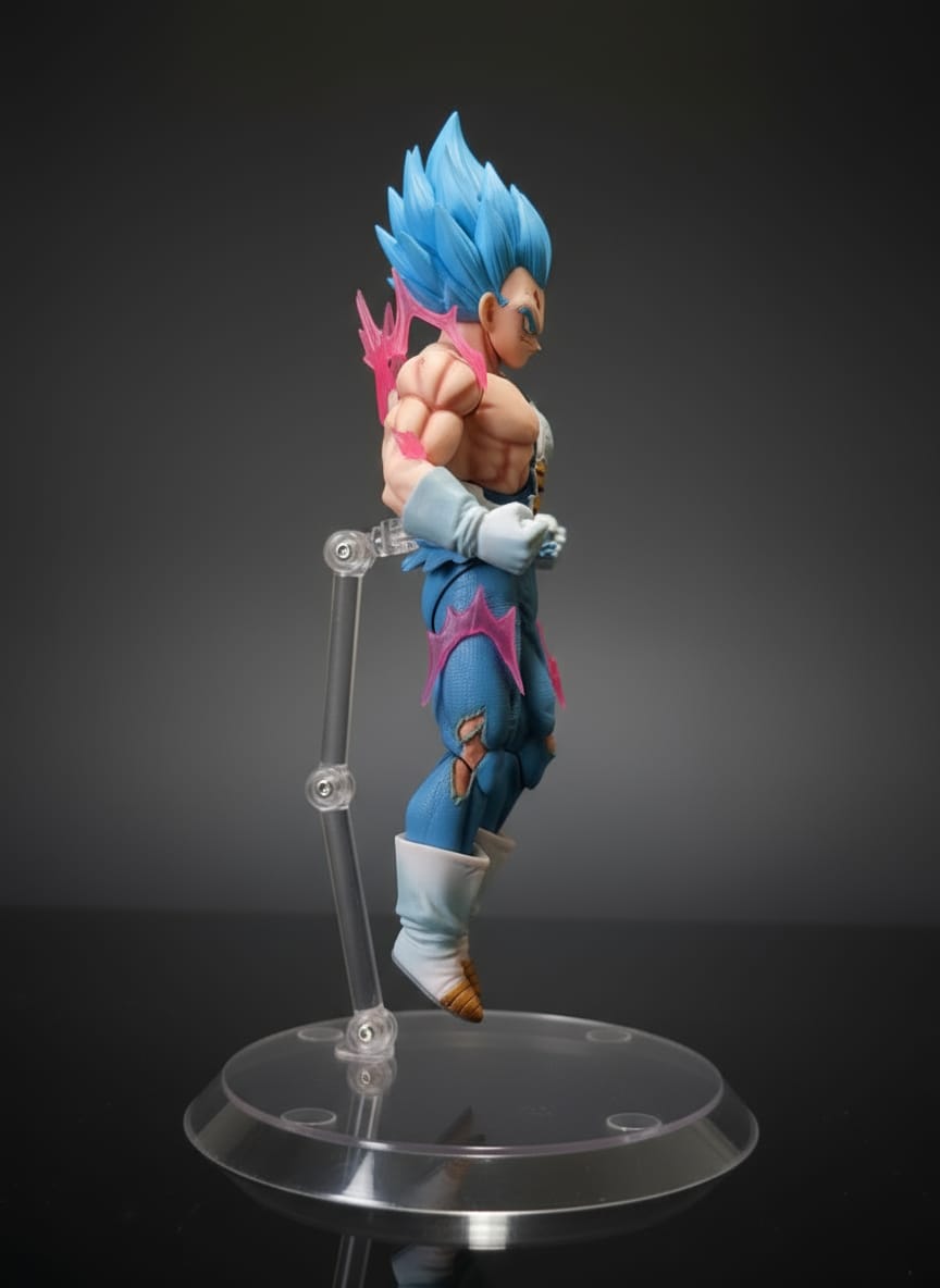 SUPER SAIYAN BLUE VEGETA ACTION  FIGURE