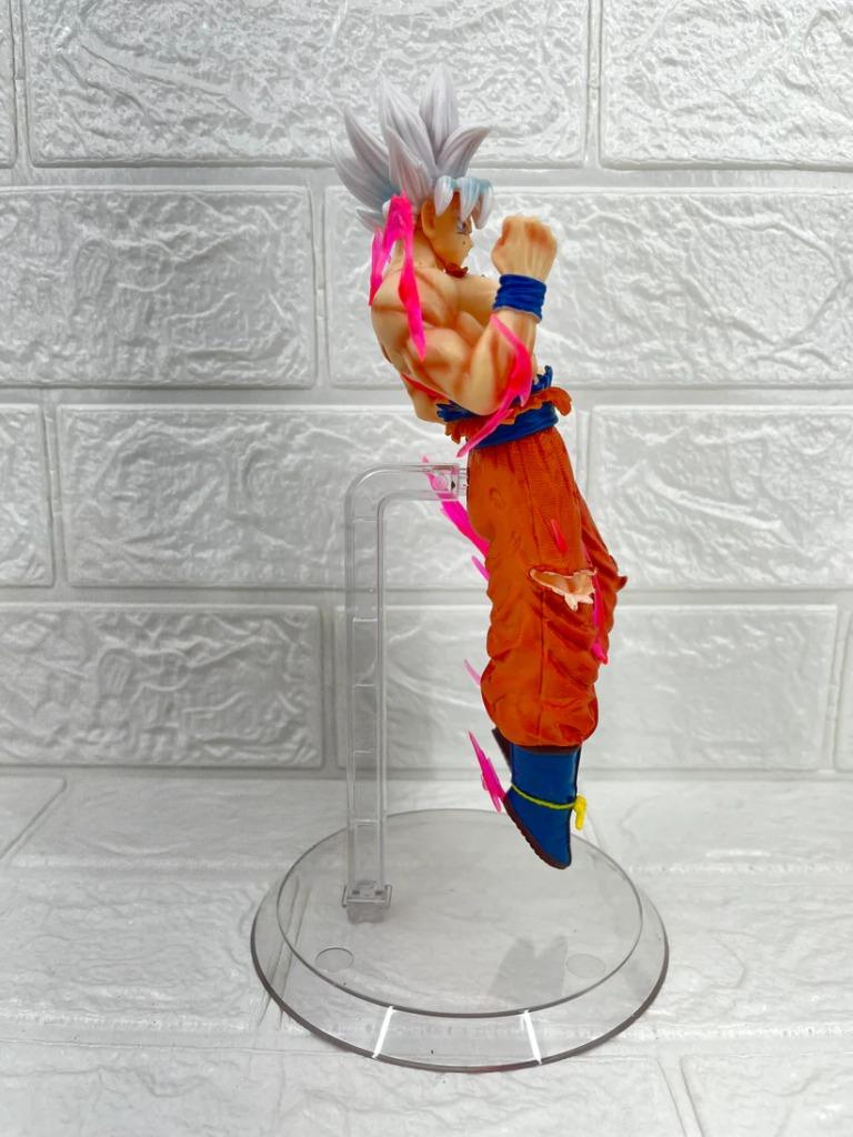 GOKU ULTRA INSTINCT ACTION FIGURE