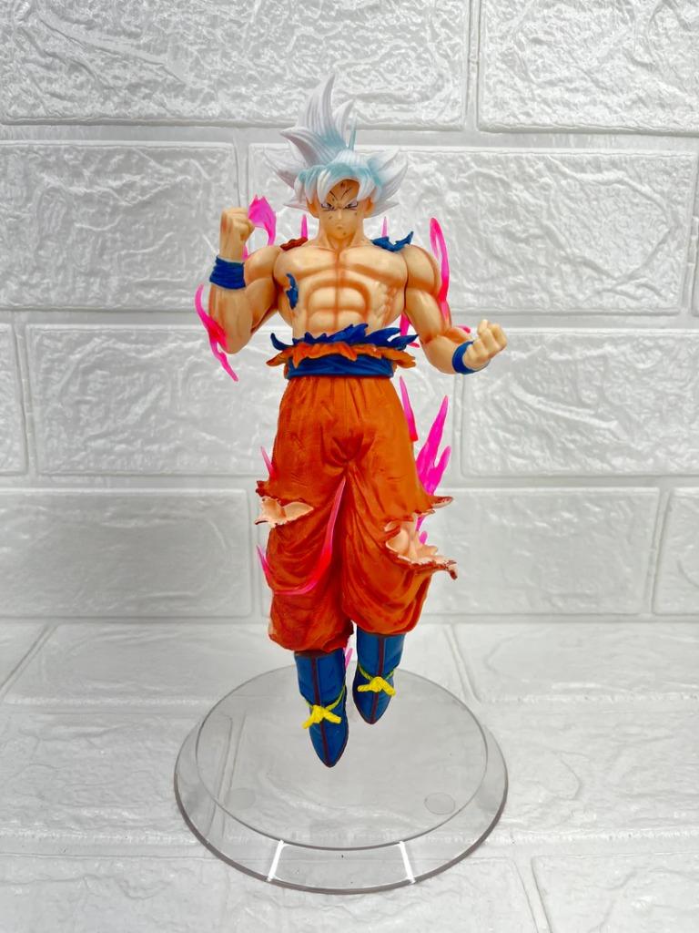 GOKU ULTRA INSTINCT ACTION FIGURE