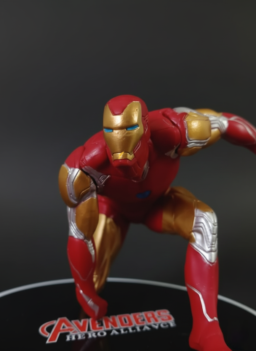 IRON MAN ACTION FIGURE