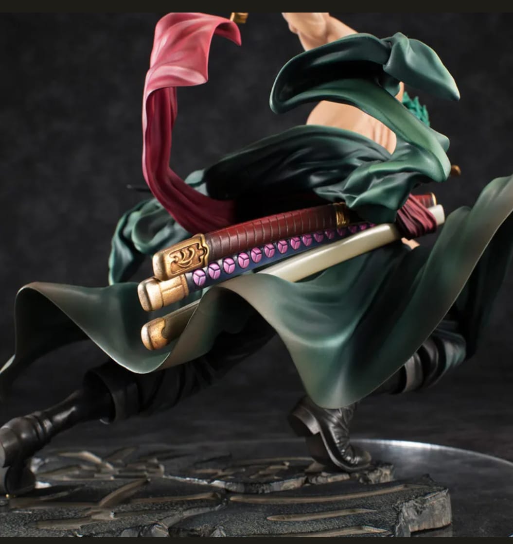 ONE PIECE RORONOA ZORO ACTION FIGURE